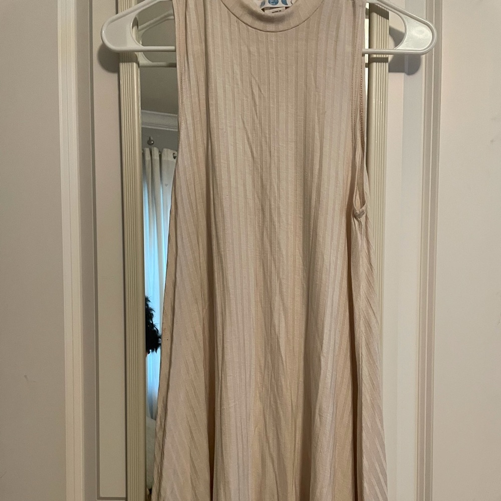 Lizard Thicket Boutique Cream Dress